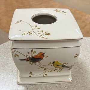 Elegant Cream Tissue Box with Bird Design